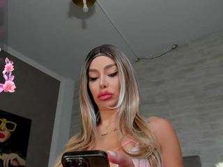  alessa-burns chat room