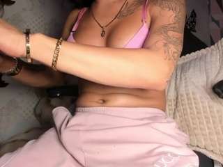 daniirosee Live Webcam on CamSoda