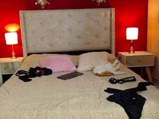 mia-coluccii Live Webcam on CamSoda