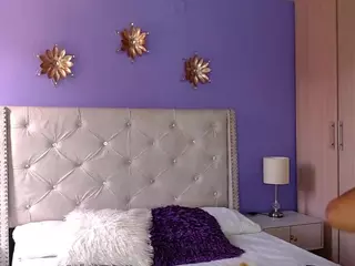 Mia-coluccii's Live Sex Cam Show