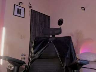 valerioledger Sex Cam Show
