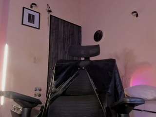 valerioledger Sex Cam Show
