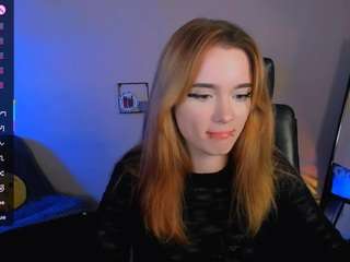 liana-kisses