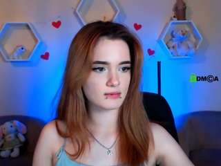 liana-kisses