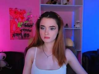 liana-kisses