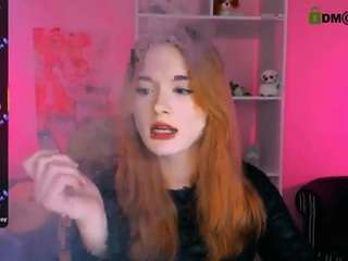 liana-kisses chat room