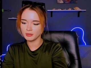 liana-kisses