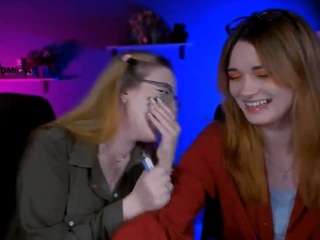 liana-kisses webcam
