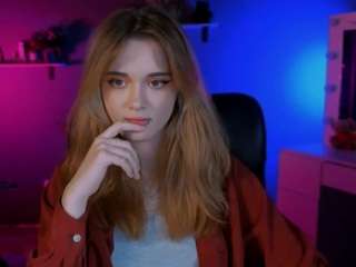 liana-kisses