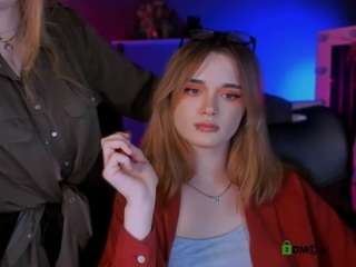 liana-kisses