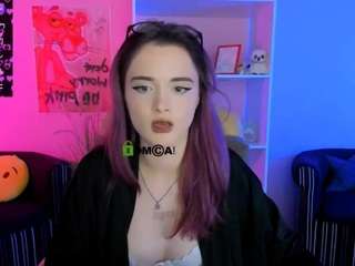  liana-kisses chat room