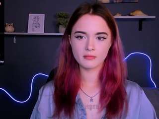  liana-kisses chat room