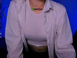  liana-kisses chat room