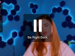  liana-kisses chat room