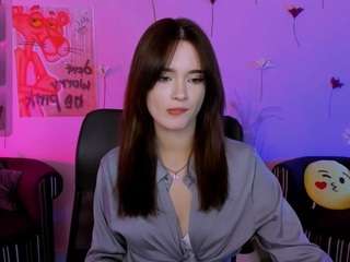 liana-kisses live cam profile