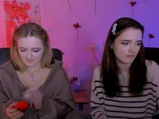 le modèle liana-kisses est en webcam porno dans un show sur le site camsoda, il possède les tags suivants: amateur,shaved pussy,lush,naked,natural,normal,orgasm,pussy,sex toys,sexy,skinny,ass,smoking,solo,spank,strip,striptease,tattoos,tease,toys