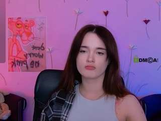 liana-kisses