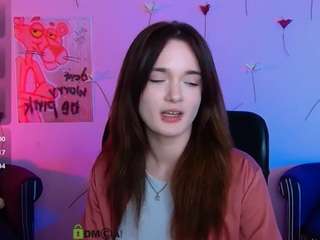 liana-kisses