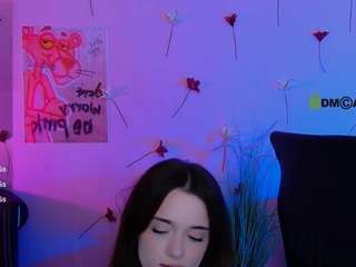 liana-kisses