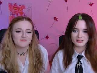 liana-kisses live cam