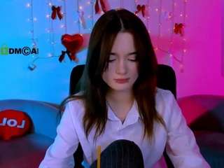 liana-kisses