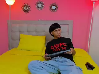 alejx-xx's Live Sex Cam Show