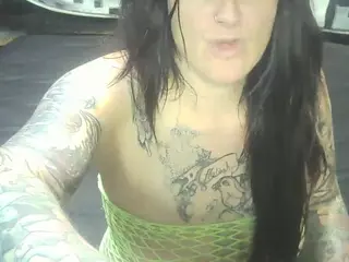 bittchybecky's Live Sex Cam Show