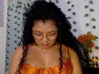 victoria live webcam show