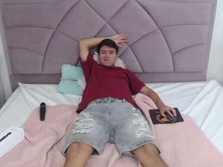enma-a live webcam show