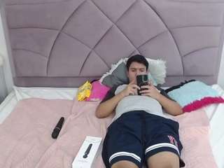 enma-a live webcam show