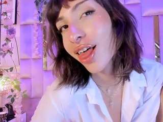 madisonwood Live Webcam on CamSoda