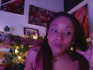 niniwild Live Webcam on CamSoda