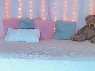 alanabekeer's CamSoda show and profile