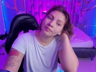 alessiadouce Live Webcam on CamSoda