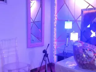 AlessiaDouce's Live Sex Cam Show