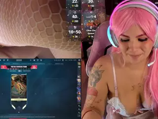 AlessiaDouce's Live Sex Cam Show