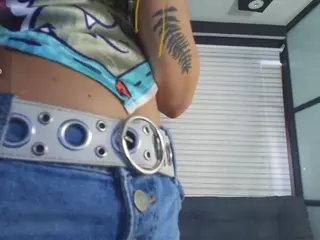 AmatiistaLux's Live Sex Cam Show