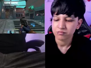 Charlie-Taylor's Live Sex Cam Show