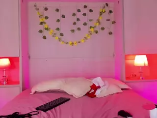 KoriiLee's Live Sex Cam Show