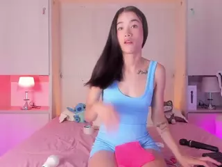 KoriiLee's Live Sex Cam Show