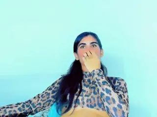 SEXYYBRII's Live Sex Cam Show