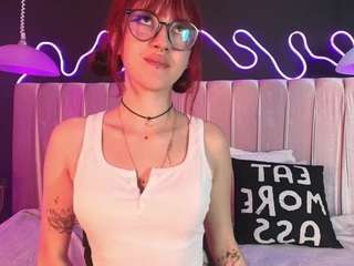cute-lily live webcam show