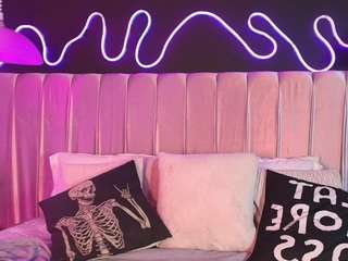 Alix Red Hair live webcam show