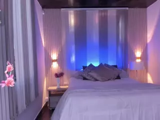 lenah-smith's Live Sex Cam Show