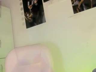 alexia-corleoni Live Webcam on CamSoda