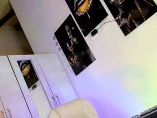 Alexia-corleoni live cam