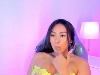 cameliaa-smiith webcam