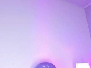 cameliaa-smiith Live Webcam on CamSoda