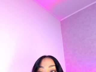 cameliaa-smiith live webcam show