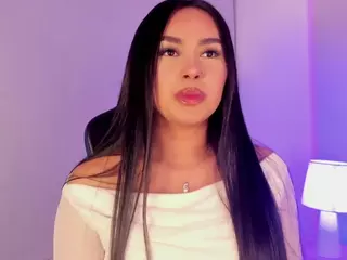 Cameliaa-Smiith's Live Sex Cam Show
